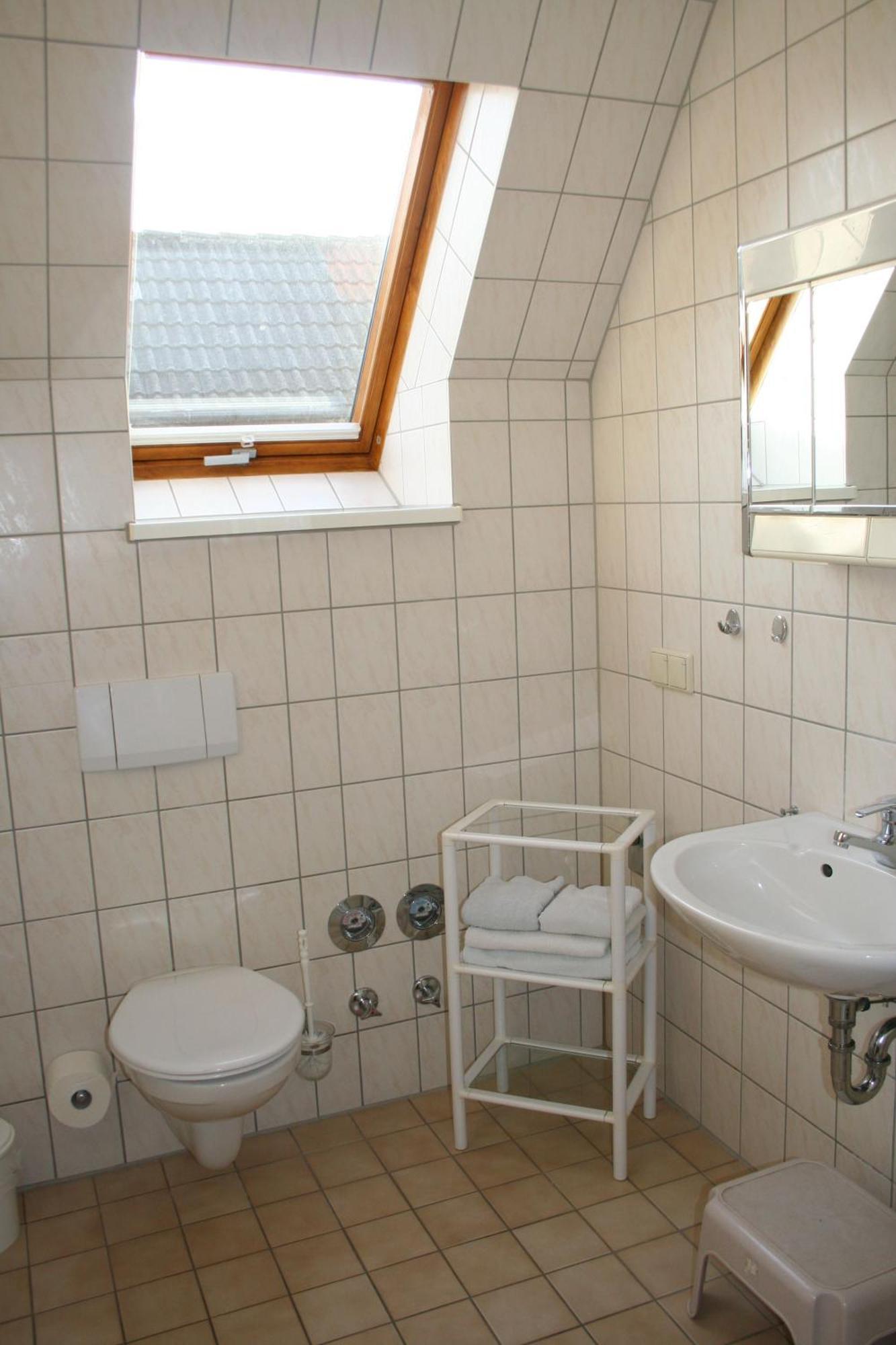 Warnemuende Milster 3104